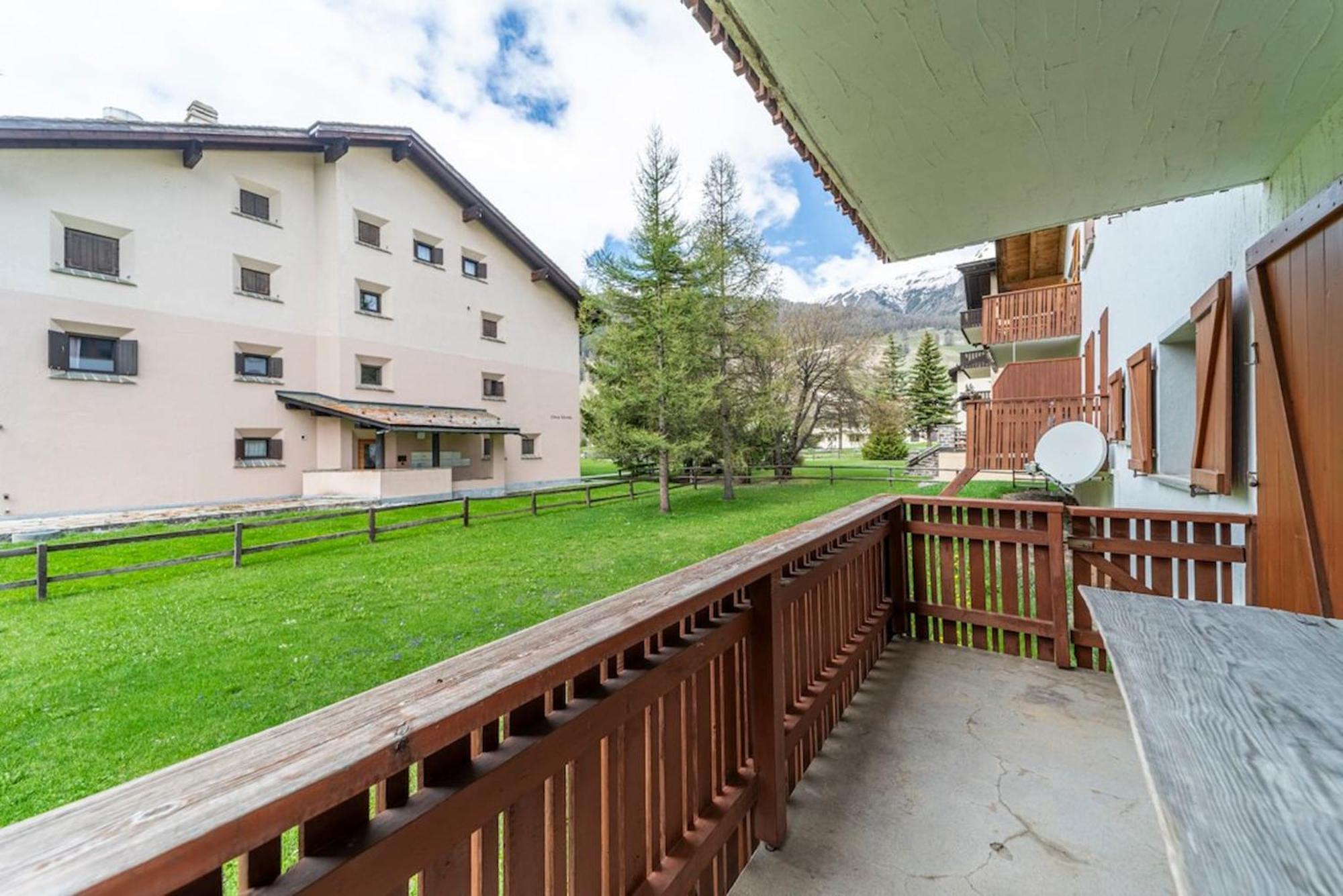 Chesa La Giunfra - Celerina Appartement Celerina/Schlarigna Buitenkant foto